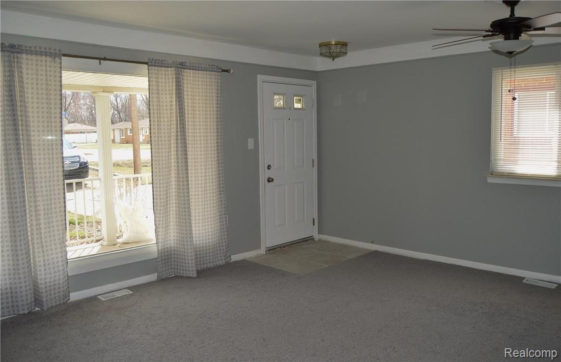20800 Wick Road Taylor, MI 48180 - Photo 9 of 16 Living Room view from hall