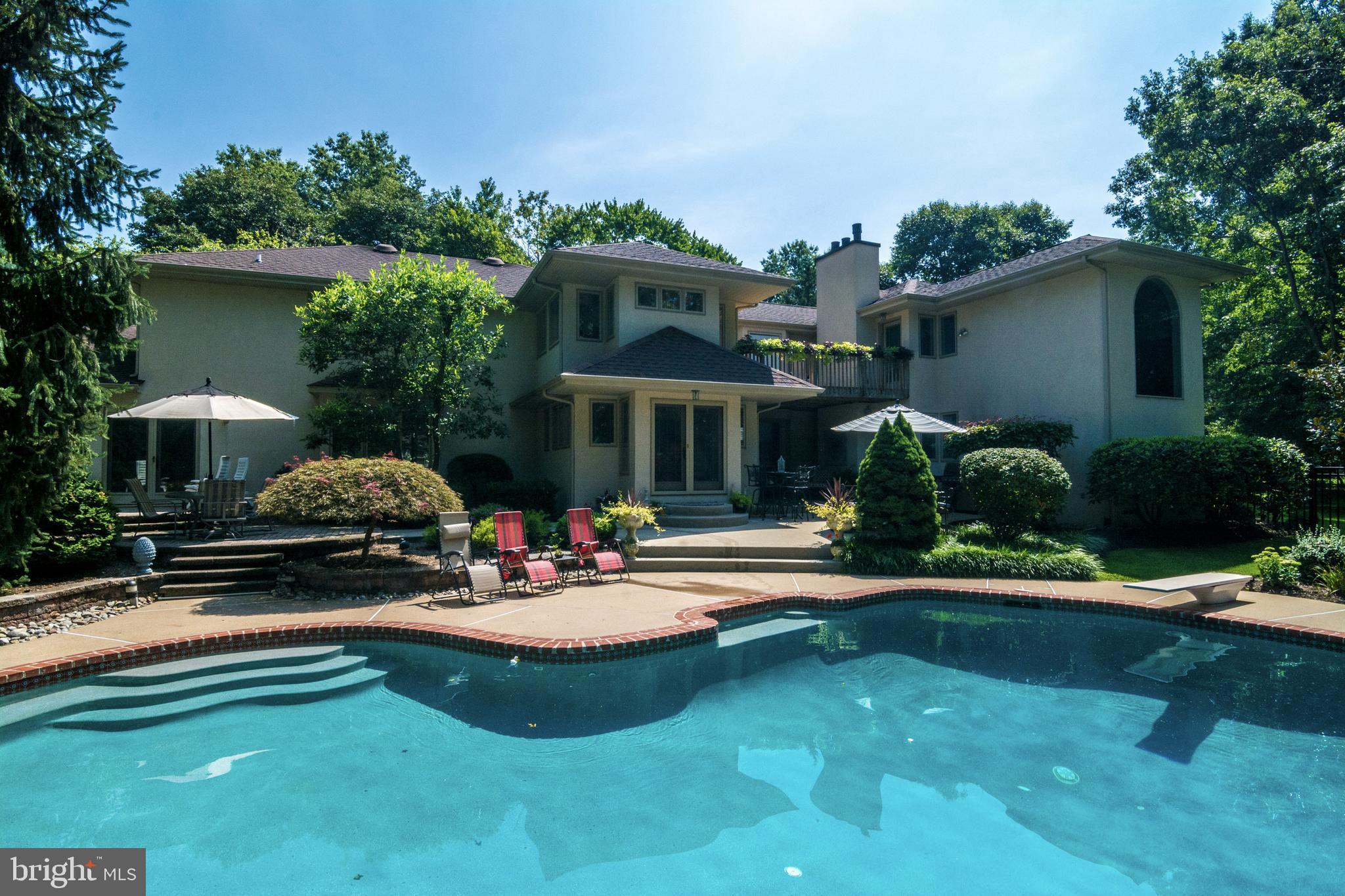 248 Hancock Road North Wales, PA 19454 - Photo 3 of 41 Salt water pool