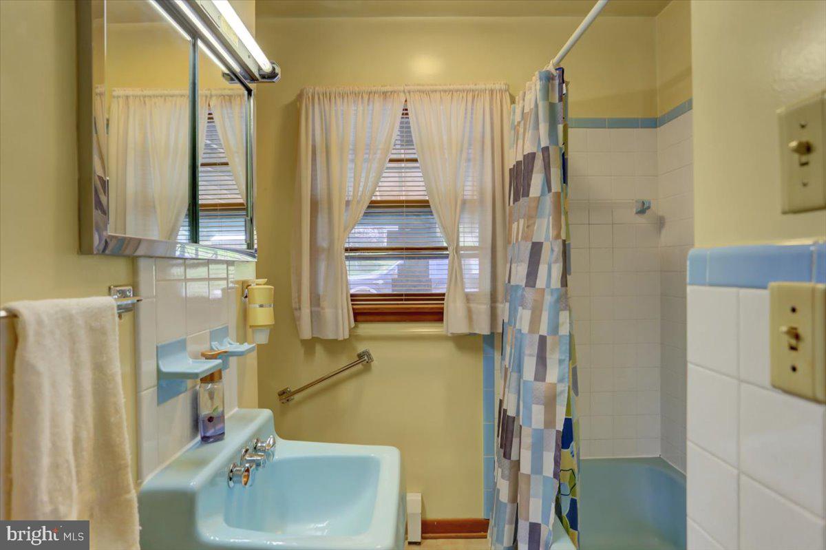 7246 Slabtown Road, Unit 1 Waynesboro, PA 17268 - Photo 12 of 44 Gallery Image 12