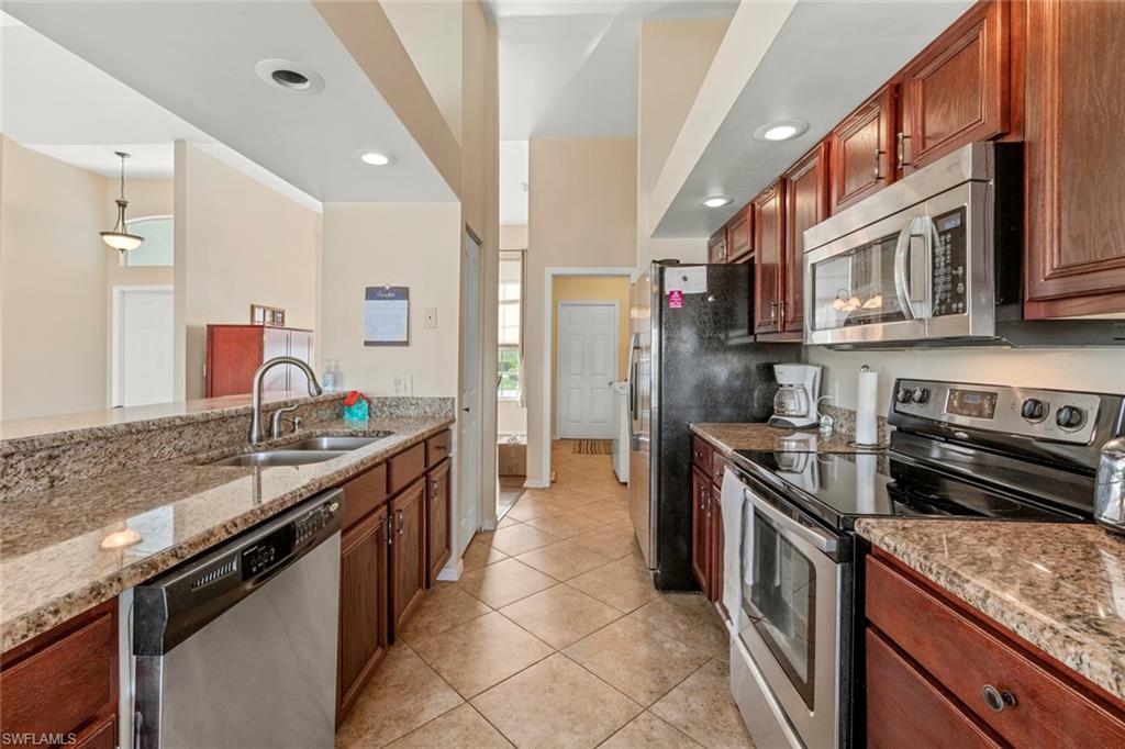 9139 Aster Road Fort Myers, FL 33967 - Photo 12 of 35