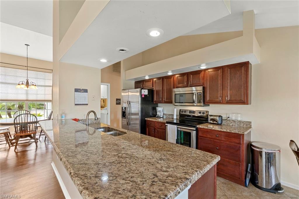 9139 Aster Road Fort Myers, FL 33967 - Photo 10 of 35