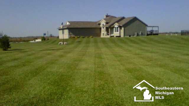 20950 Ida Center Road Deerfield, MI 49238 - Photo 2 of 25 20456559-1.JPG