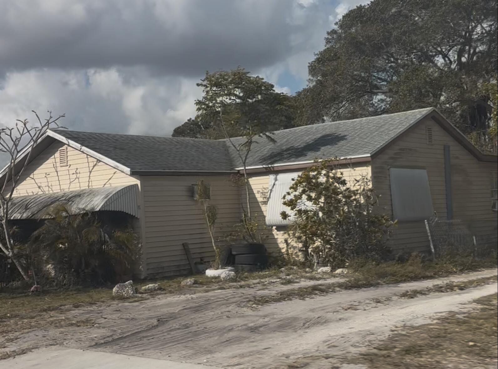 3837 Gulfstream Road Palm Springs, FL 33461 - Photo 3 of 3 IMG_1424