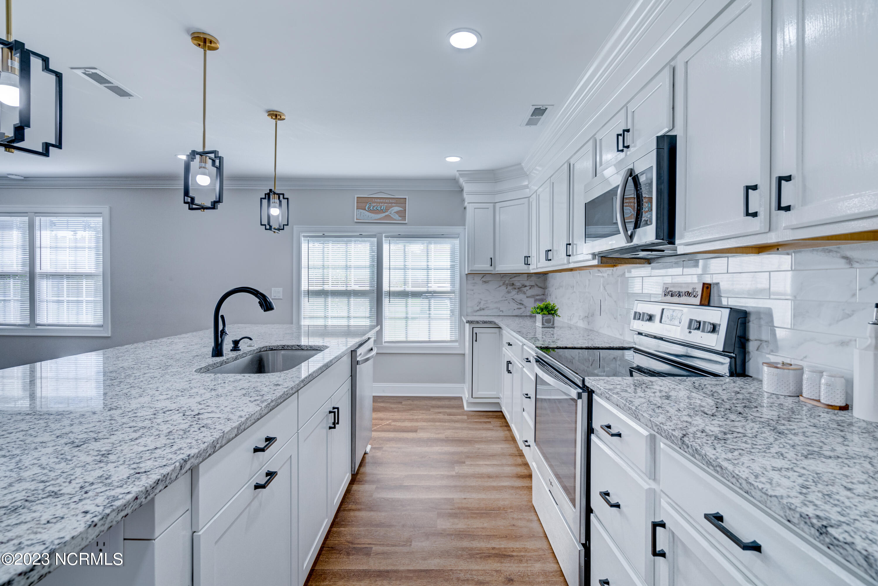 4649 Norwich Road Wilmington, NC 28405 - Photo 10 of 42 4649NorwichFinal-28