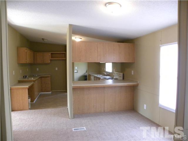 787 Sunshine Road Kenly, NC 27542 - Photo 4 of 14 Gallery Image 4