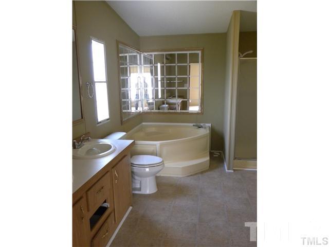 787 Sunshine Road Kenly, NC 27542 - Photo 7 of 14 Gallery Image 7