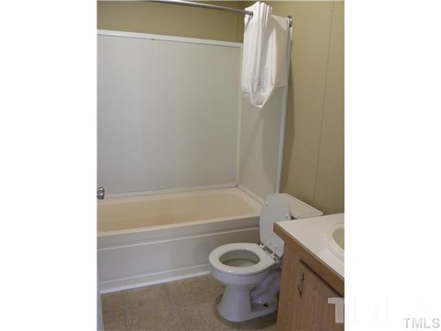 787 Sunshine Road Kenly, NC 27542 - Photo 10 of 14 Gallery Image 10