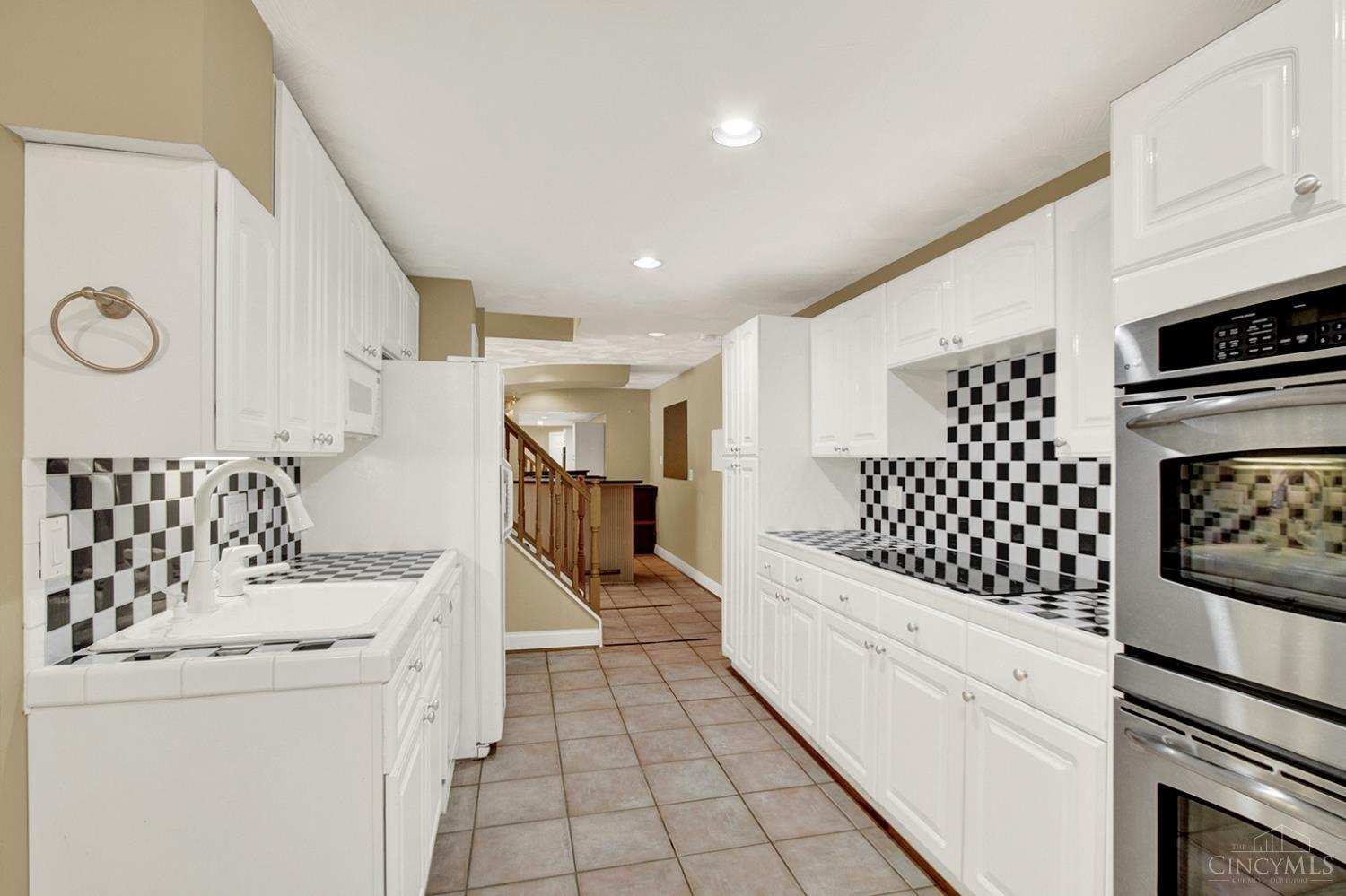 5076 Palermo Road Cincinnati, OH 45244 - Photo 63 of 86 Gallery Image 63