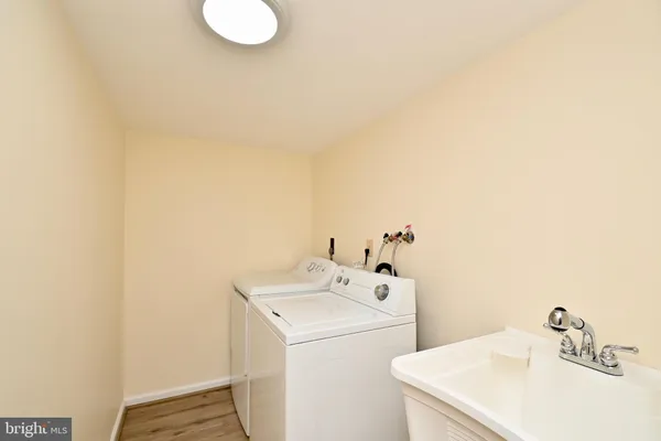 $3,150 | 2767 January Court, Falls Church, VA 22043