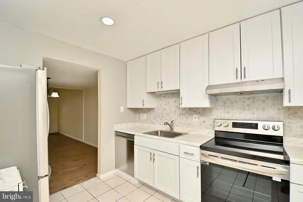 $3,150 | 2767 January Court, Falls Church, VA 22043