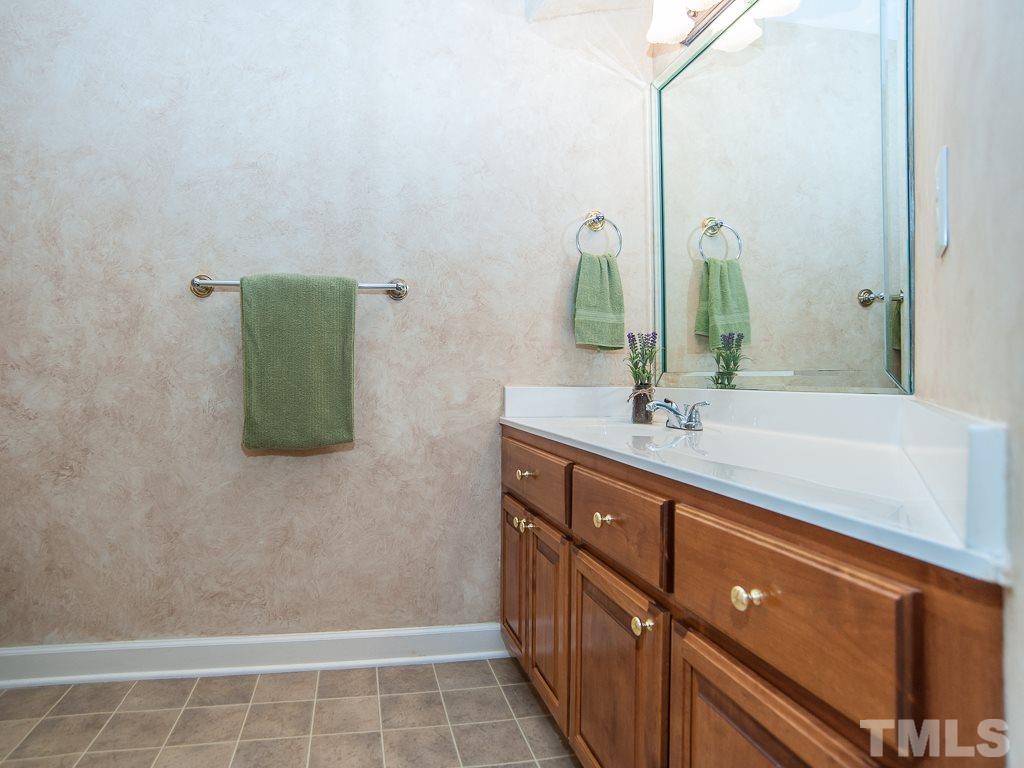 3704 La Costa Way Raleigh, NC 27610 - Photo 18 of 25 Gallery Image 18