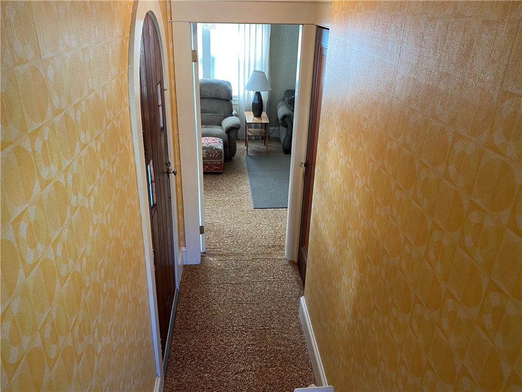 36 Riverfarm Road Cranston, RI 02910 - Photo 27 of 32 Gallery Image 27