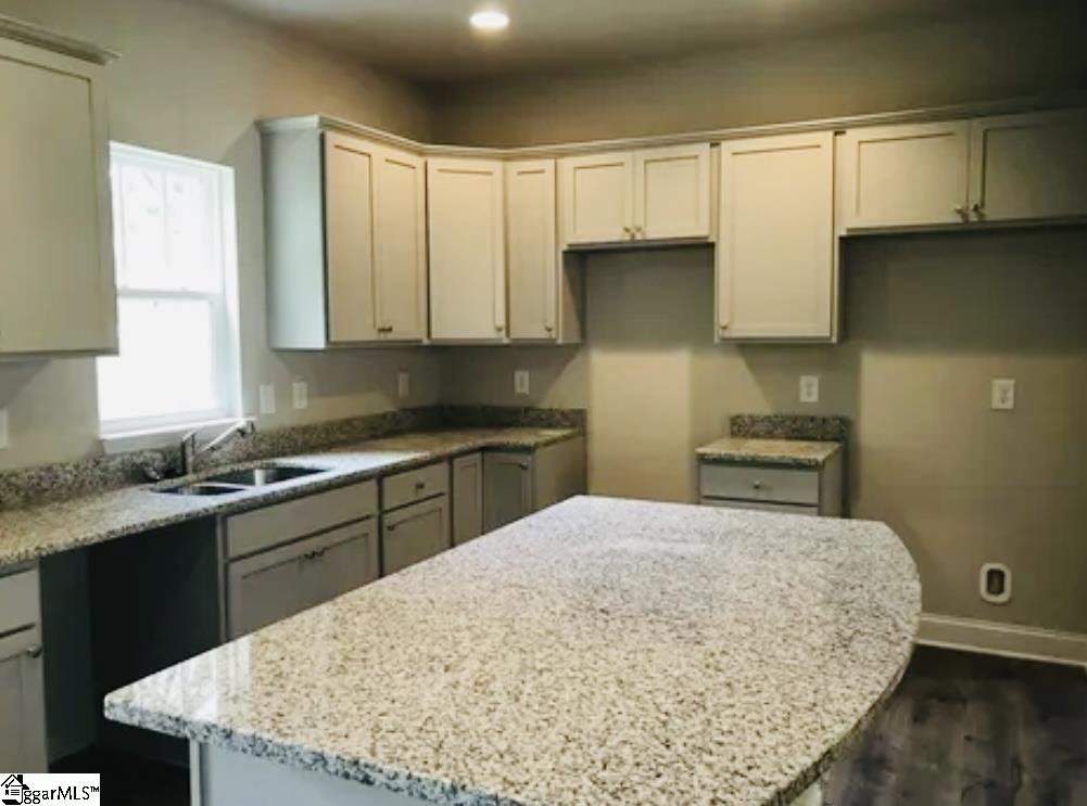 104 State Rd S-42-2606 Greer, SC 29651 - Photo 7 of 40 Gallery Image 7