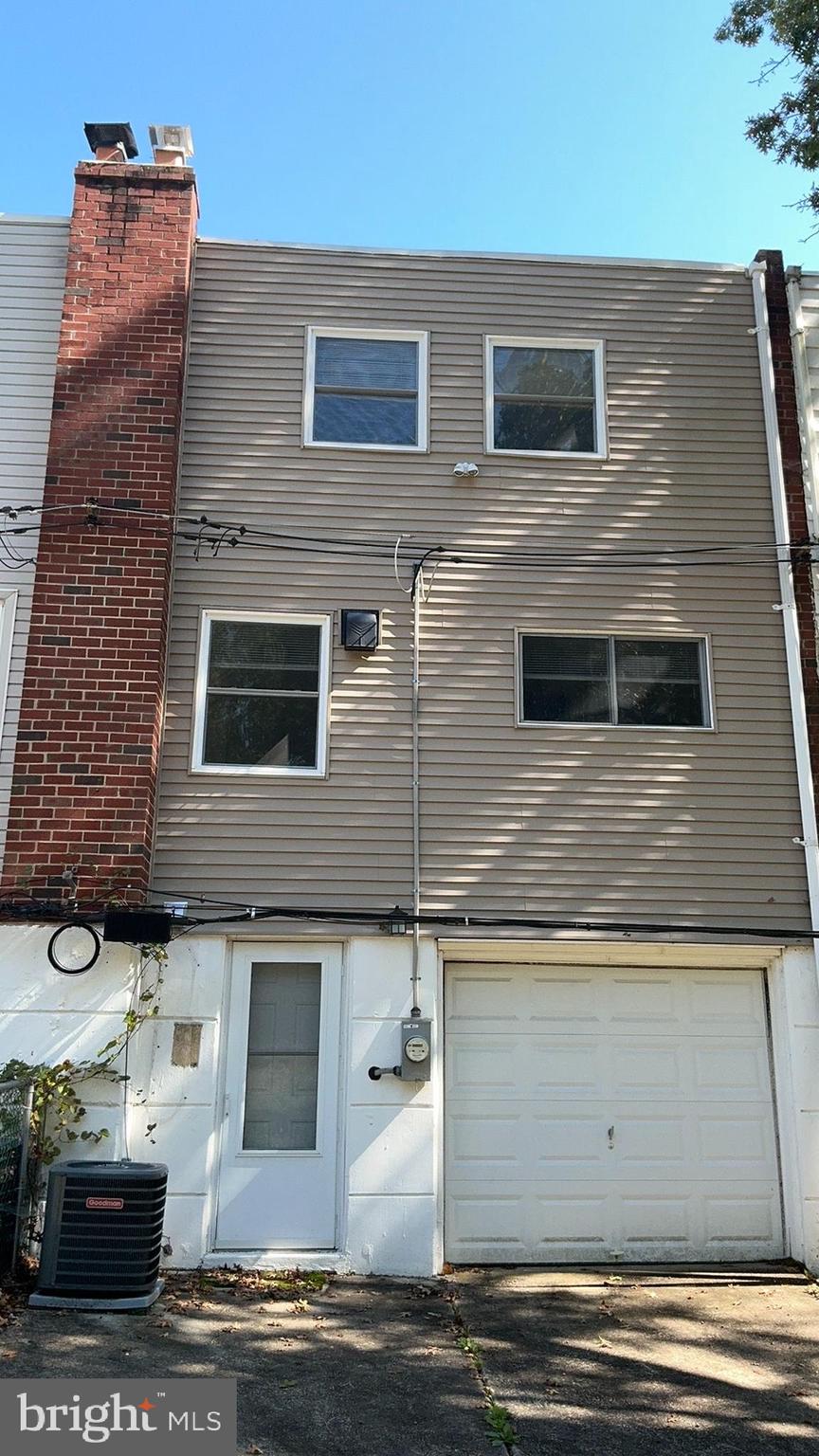 1434 Powell Road Brookhaven, PA 19015 - Photo 2 of 4