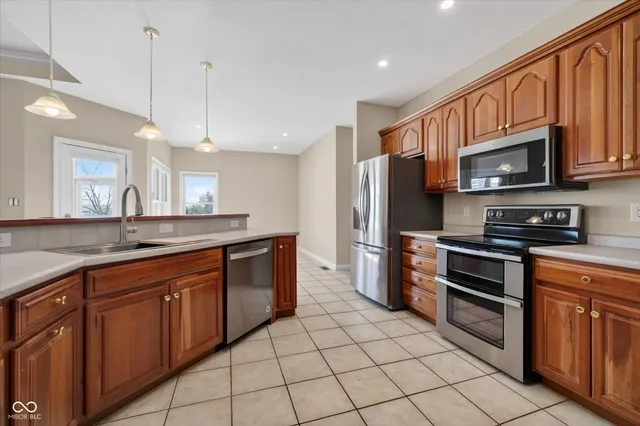 $574,900 | 5268 Oakbrook Drive, Plainfield, IN 46168