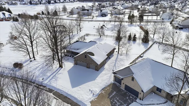 $574,900 | 5268 Oakbrook Drive, Plainfield, IN 46168