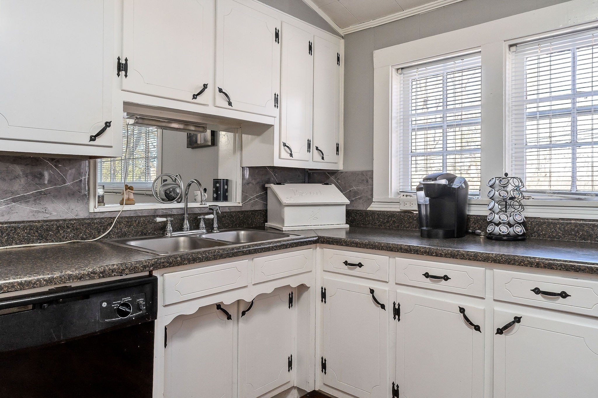 136 Rivercliff Road McMinnville, TN 37110 - Photo 12 of 52 Gallery Image 12