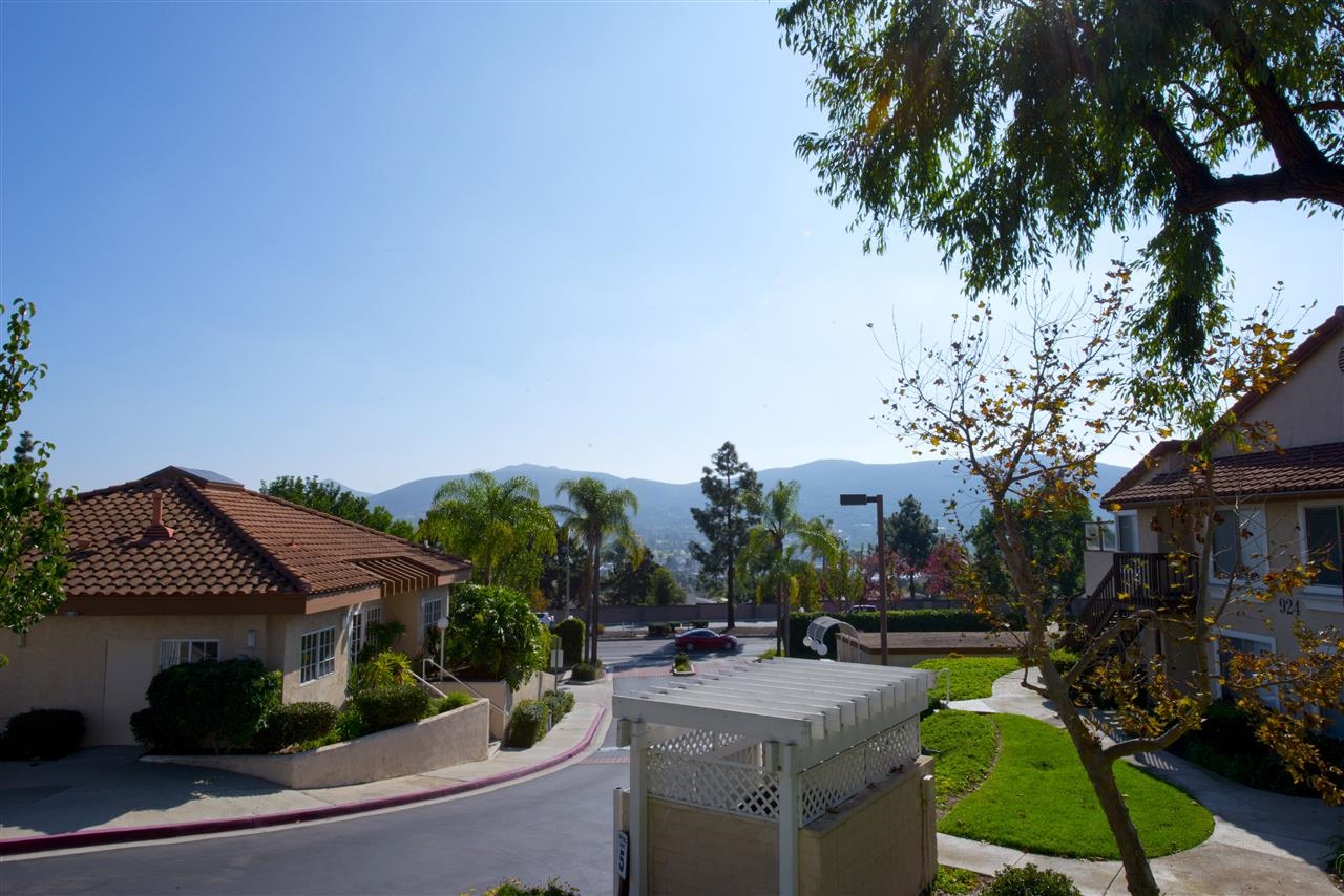 918 South Rancho Santa Fe Road, Unit D San Marcos, CA 92078 - Photo 13 of 24