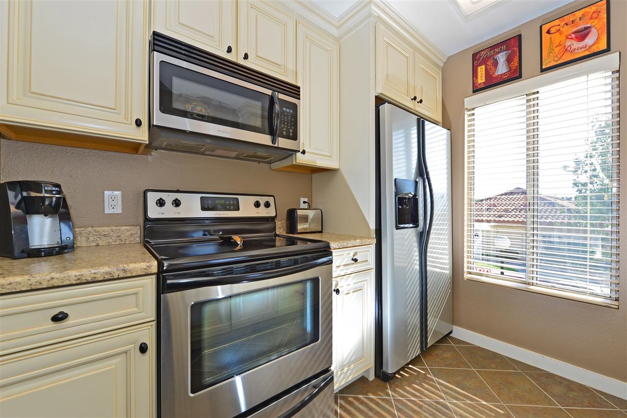 918 South Rancho Santa Fe Road, Unit D San Marcos, CA 92078 - Photo 8 of 24