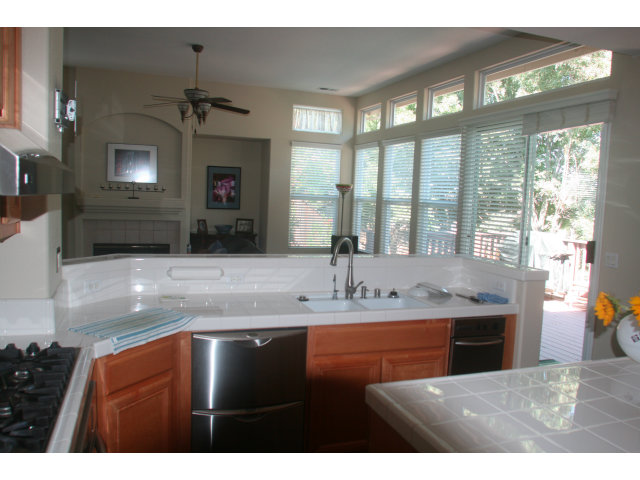 1310 Quail Ridge Way Hollister, CA 95023 - Photo 16 of 23 Gallery Image 16