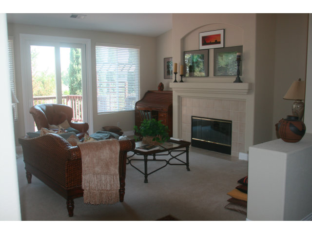 1310 Quail Ridge Way Hollister, CA 95023 - Photo 8 of 23 Gallery Image 8