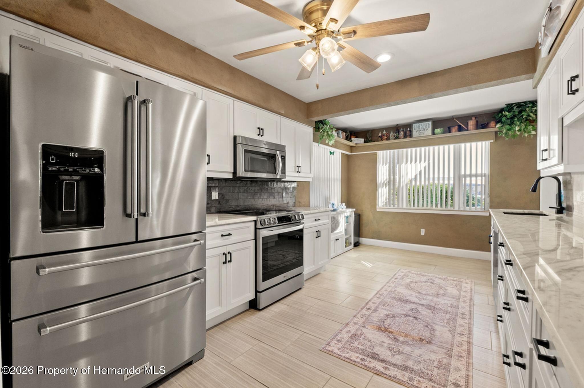 4384 4th Isle Drive Hernando Beach, FL 34607 - Photo 12 of 41