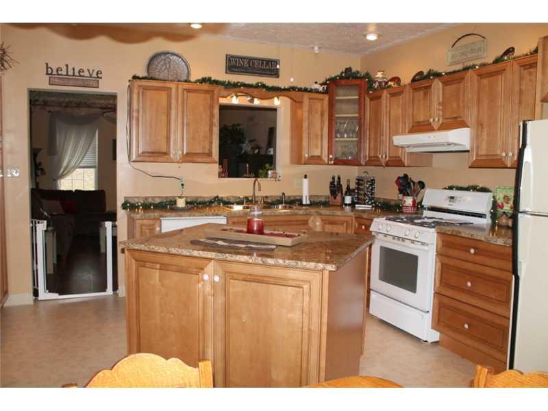 178 Arner Road Freeport, PA 16229 - Photo 5 of 25 Kitchen.