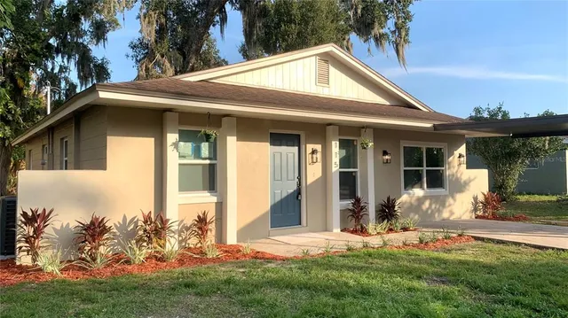 $319,000 | 115 South Lake Pleasant Road, Apopka, FL 32703