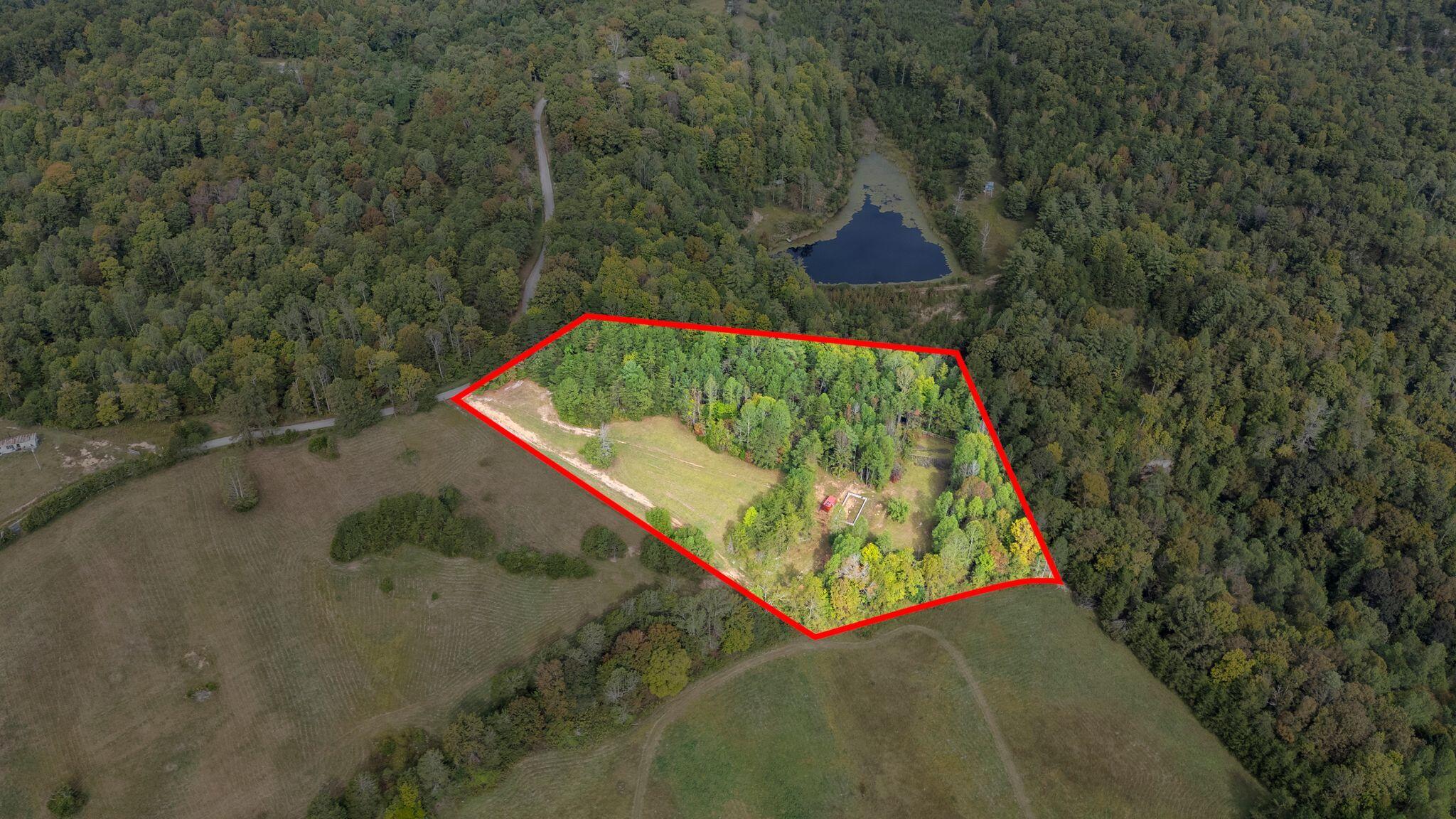 4949 Shoemaker Ridge Zoe, KY 41397 - Photo 2 of 14 DJI_20250930111557_0617_D 2