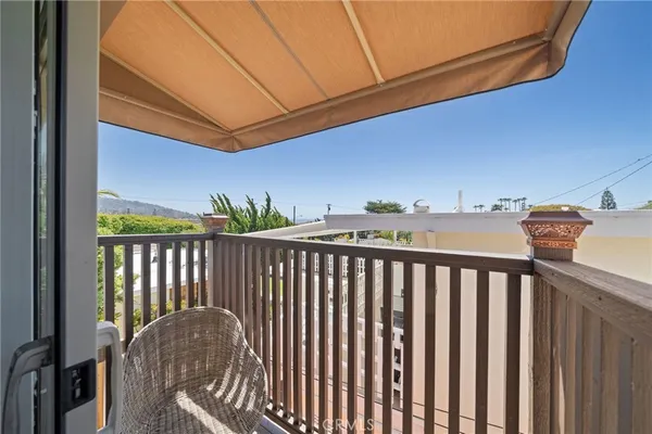 a view of a balcony
