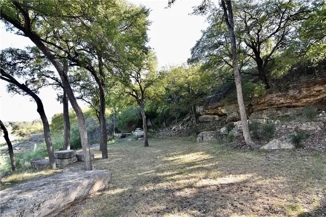 $299,900 | 2900 Cliff Overlook, Spicewood, TX 78669