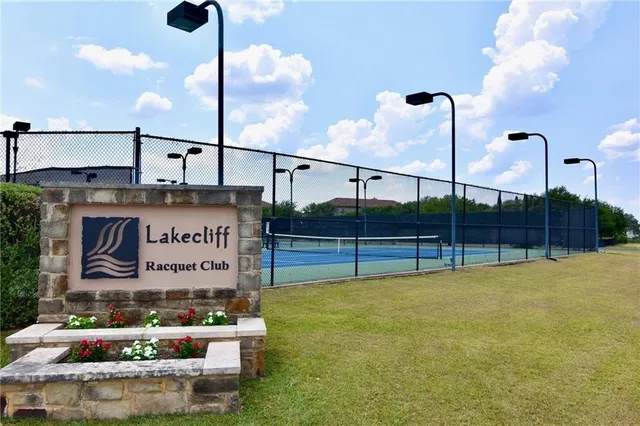 $299,900 | 2900 Cliff Overlook, Spicewood, TX 78669