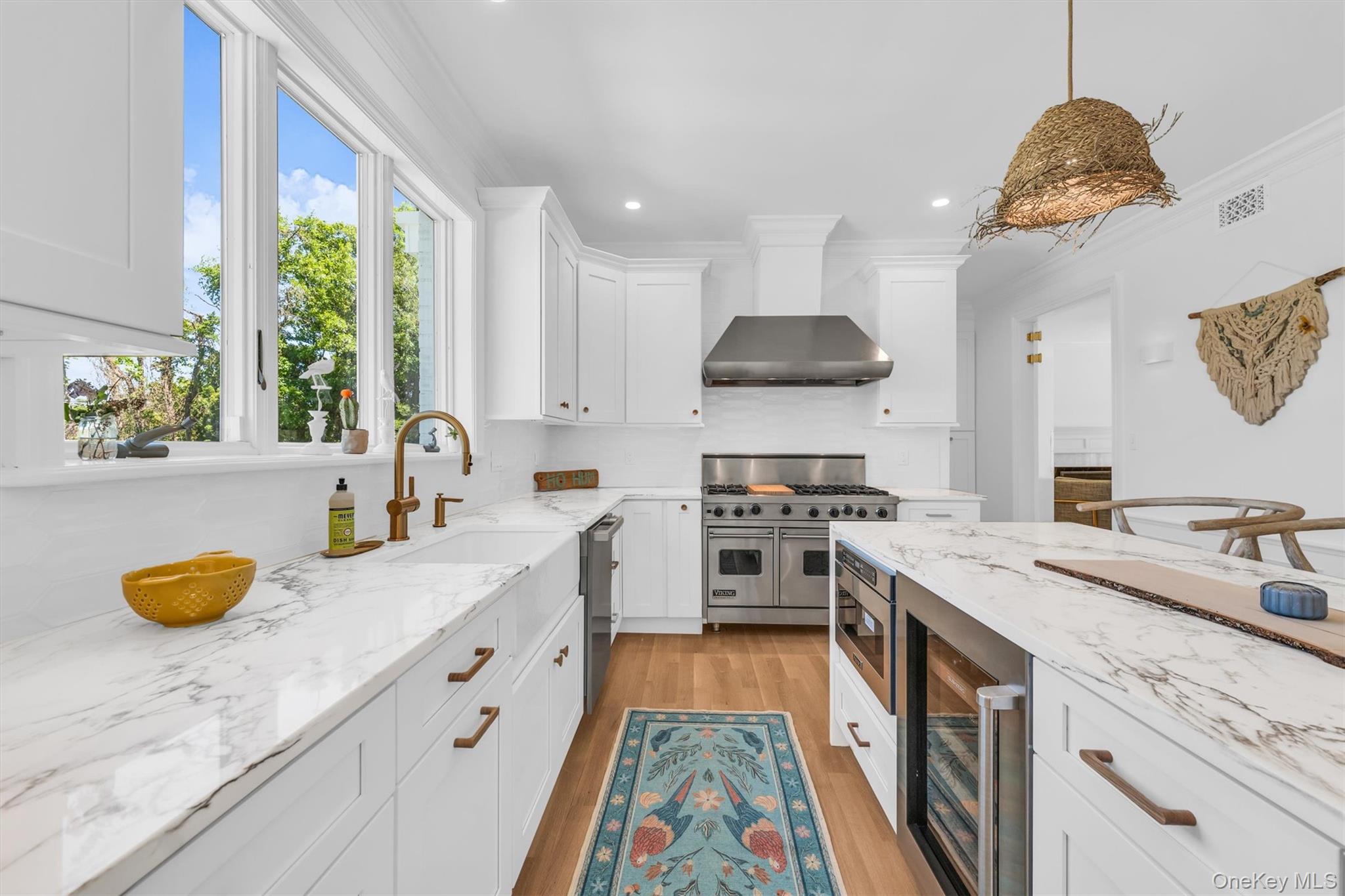68 South Howells Point Road Bellport, NY 11713 - Photo 13 of 47