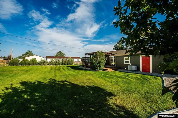 $383,000 | 2950 2nd Avenue West, Buffalo, WY 82834