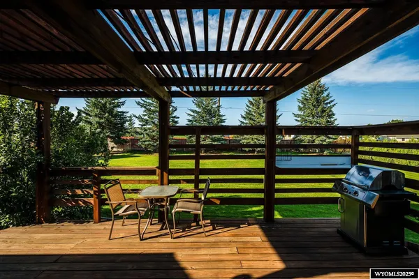 $383,000 | 2950 2nd Avenue West, Buffalo, WY 82834