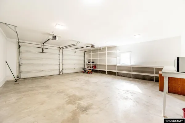 $383,000 | 2950 2nd Avenue West, Buffalo, WY 82834