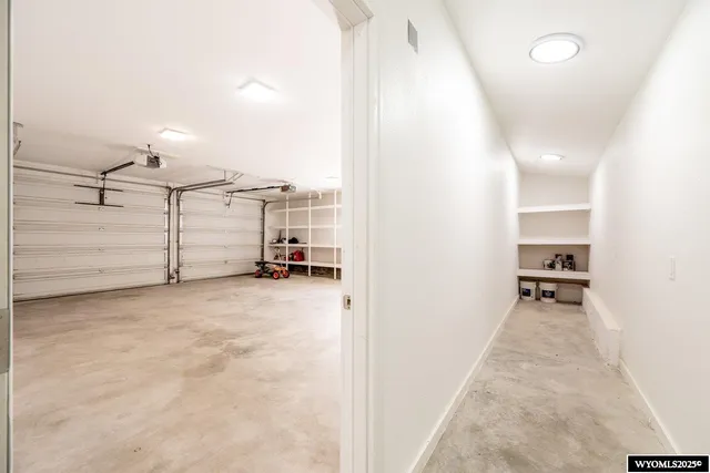 $385,000 | 2950 2nd Avenue West, Buffalo, WY 82834