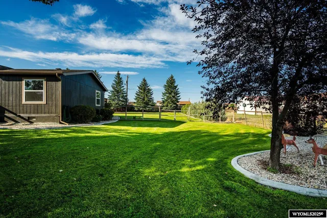 $385,000 | 2950 2nd Avenue West, Buffalo, WY 82834