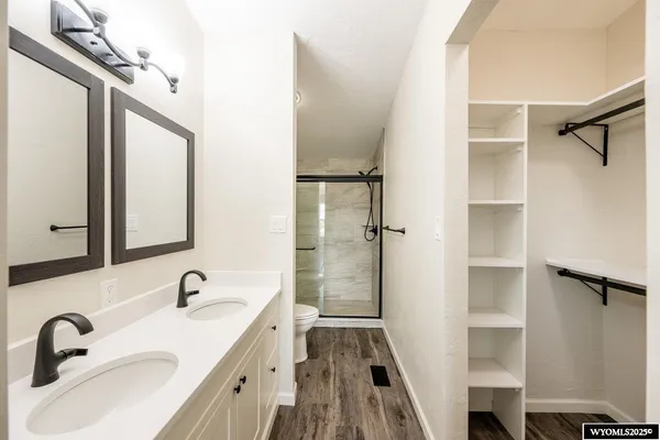 $383,000 | 2950 2nd Avenue West, Buffalo, WY 82834