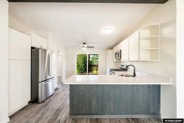 $383,000 | 2950 2nd Avenue West, Buffalo, WY 82834