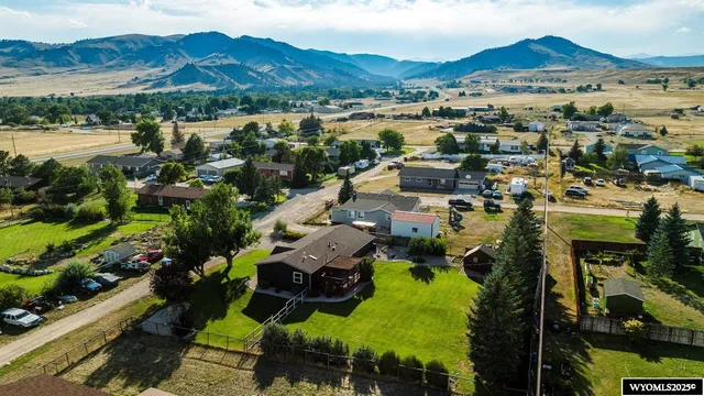 $385,000 | 2950 2nd Avenue West, Buffalo, WY 82834
