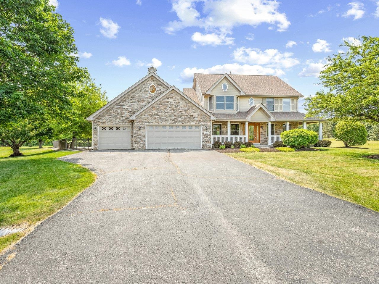 2332 Malmaison Road Belvidere, IL 61008 - Photo 2 of 73 Gallery Image 2