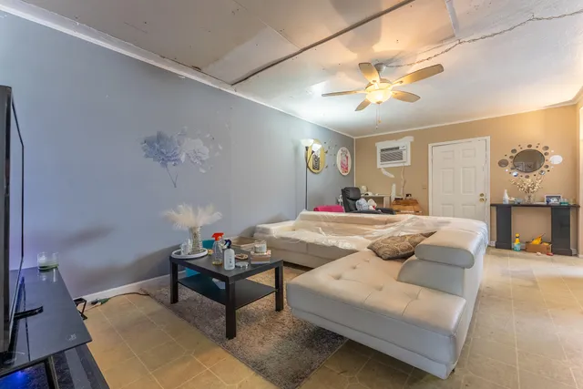 $475,000 | 730 North 5th Street, Lantana, FL 33462