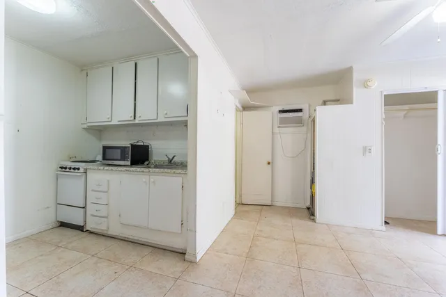 $475,000 | 730 North 5th Street, Lantana, FL 33462