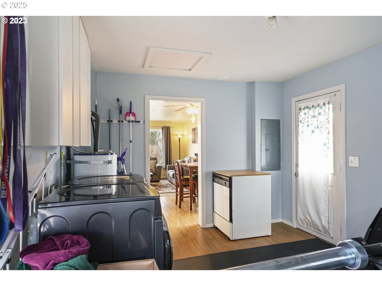 830 South 7th Street Cottage Grove, OR 97424 - Photo 8 of 33