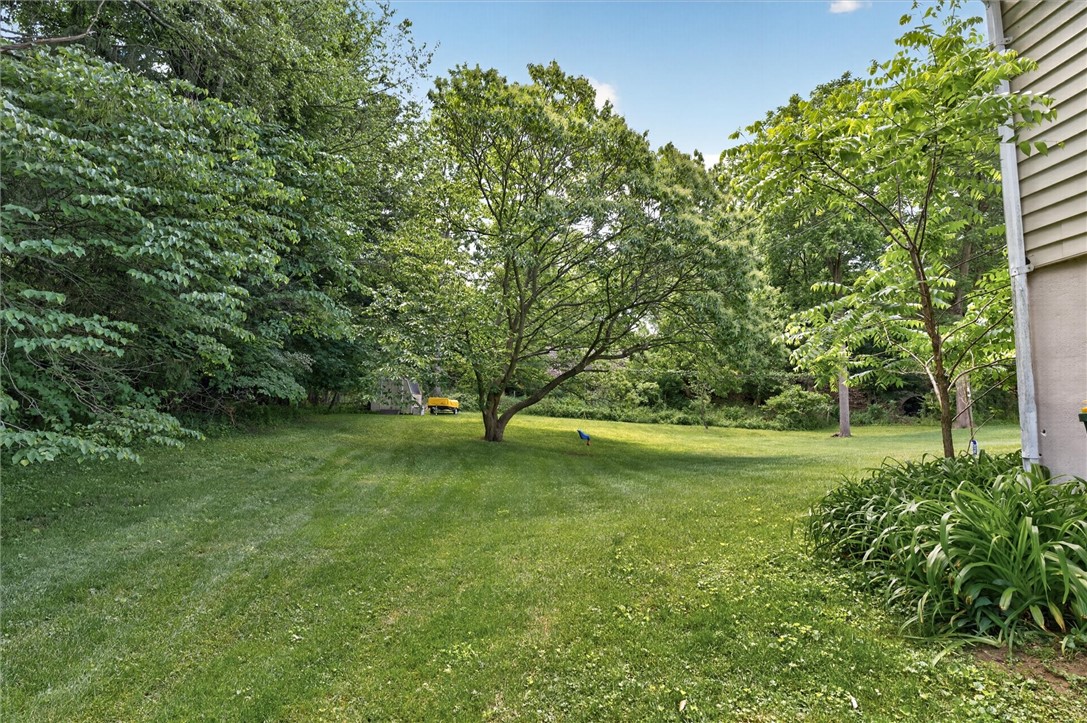 115 Crescent Road Perinton, NY 14450 - Photo 8 of 31 Nearly one acre lot