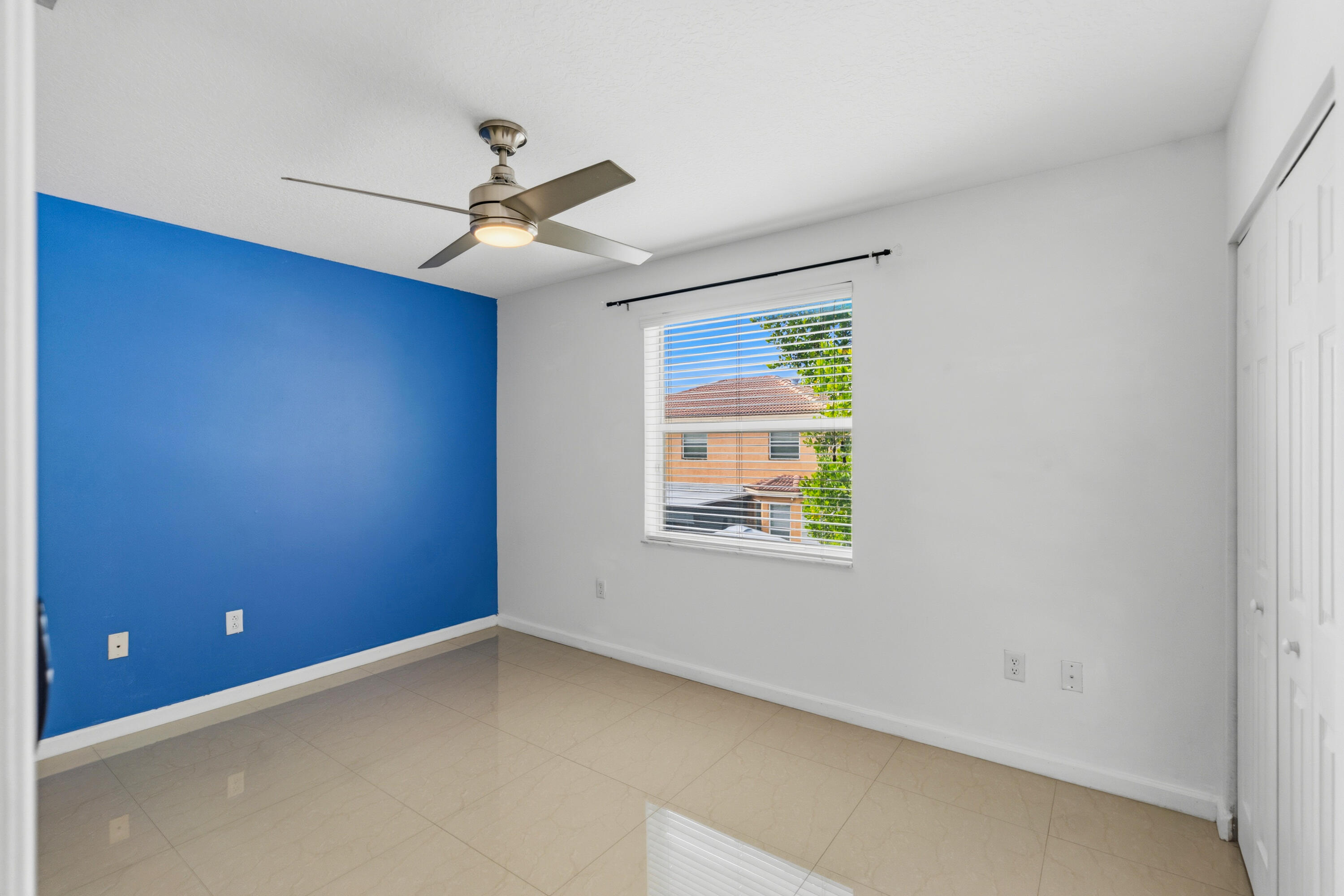 15744 Southwest 53rd Court Miramar, FL 33027 - Photo 27 of 56 DSC01580