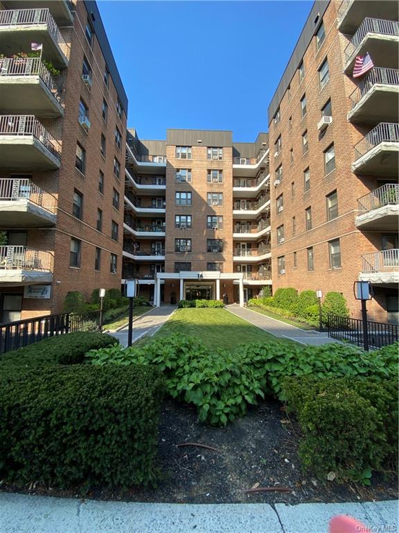 16 North Broadway, Unit 4G, White Plains, NY 10603 Compass