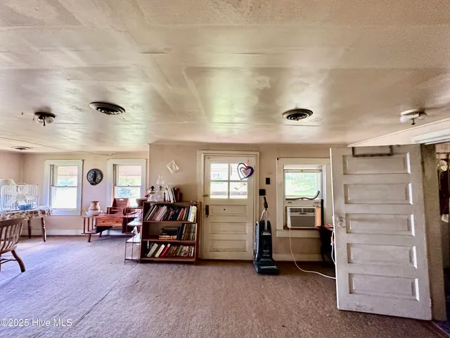 $450,000 | 777 Arnolds Beach Road, Roper, NC 27970