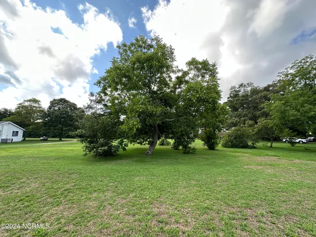 $450,000 | 777 Arnolds Beach Road, Roper, NC 27970